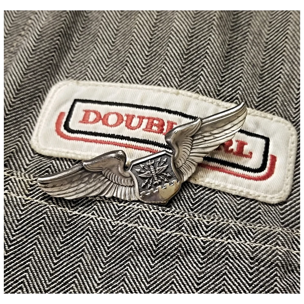 AUTHENTIC VINTAGE USAF NAVIGATOR WINGS LAPEL PIN- 3"X1" - Picture 2 of 6